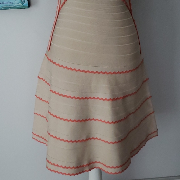 NEW Herve Leger Hanah Fit and Flare Dress … - Picture 5 of 10